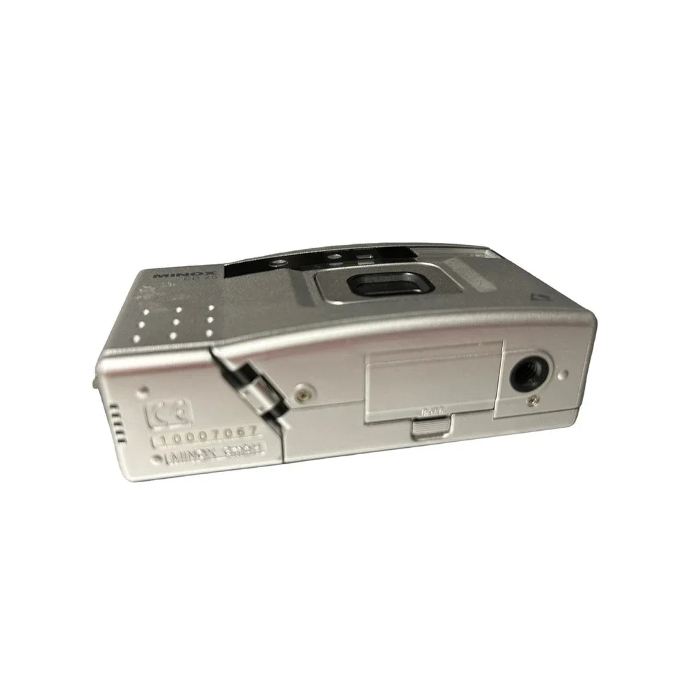 Minox CD 25 Silver APS Film Point & Shoot Camera works‎